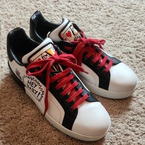 Dolce & Gabba Sneakers - Queen Of Hearts